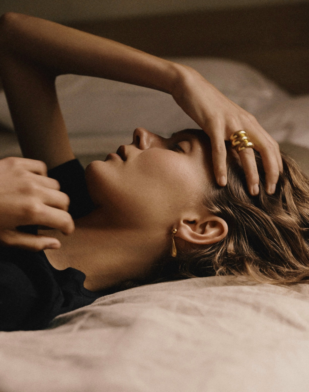 Pellet & Vand Gold Earrings