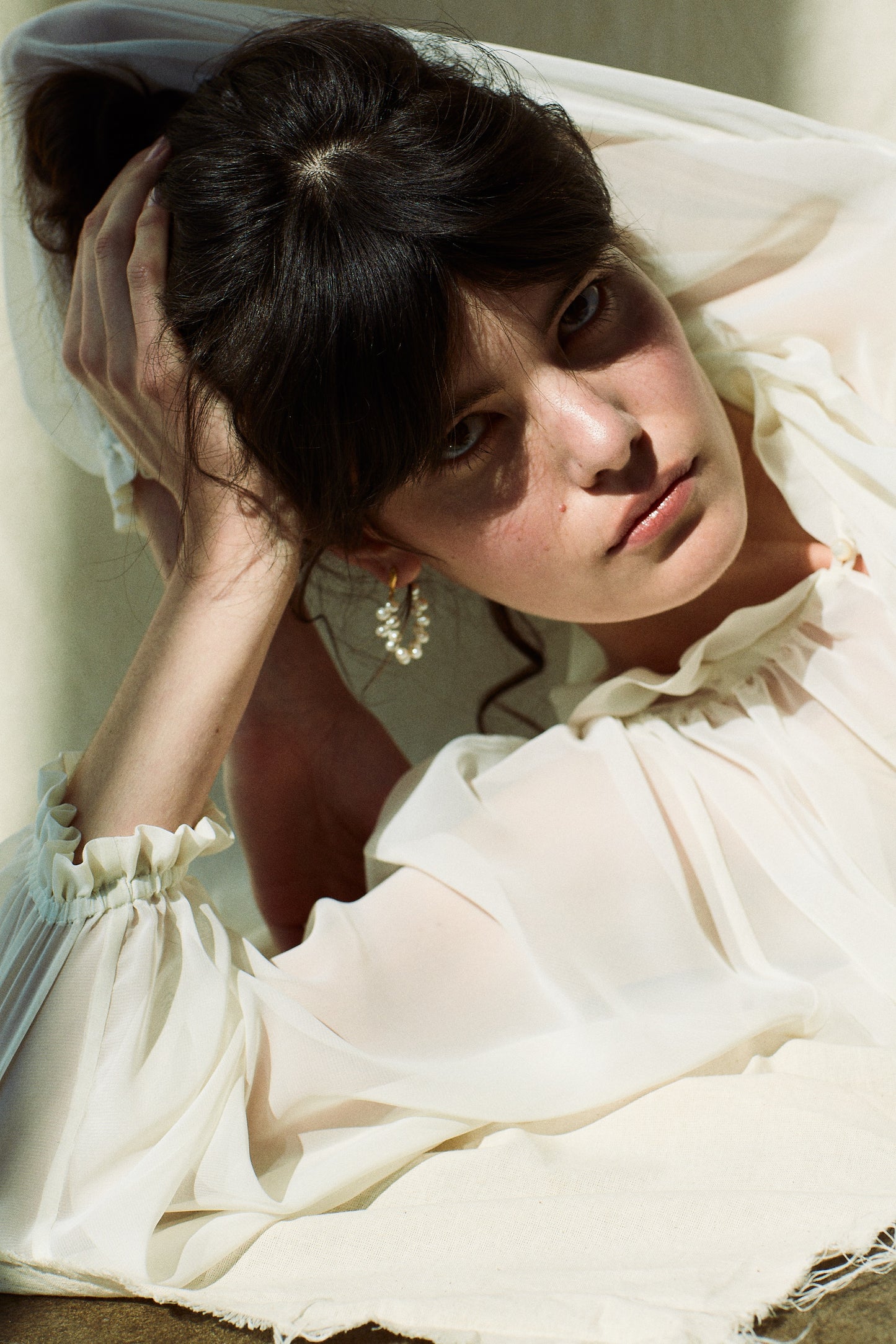 Lisse Pearl Hoop Earrings