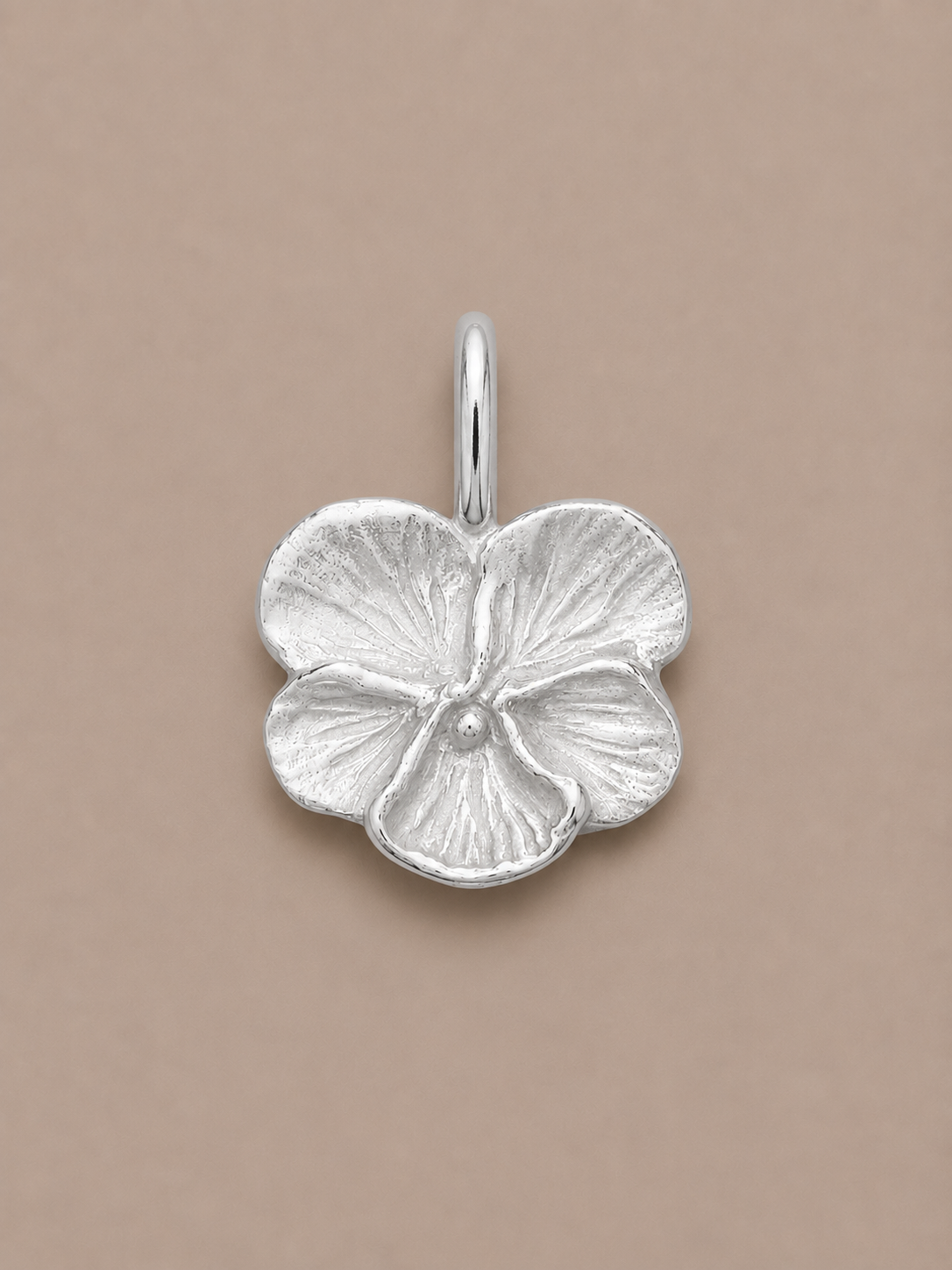 Pansy Medallion