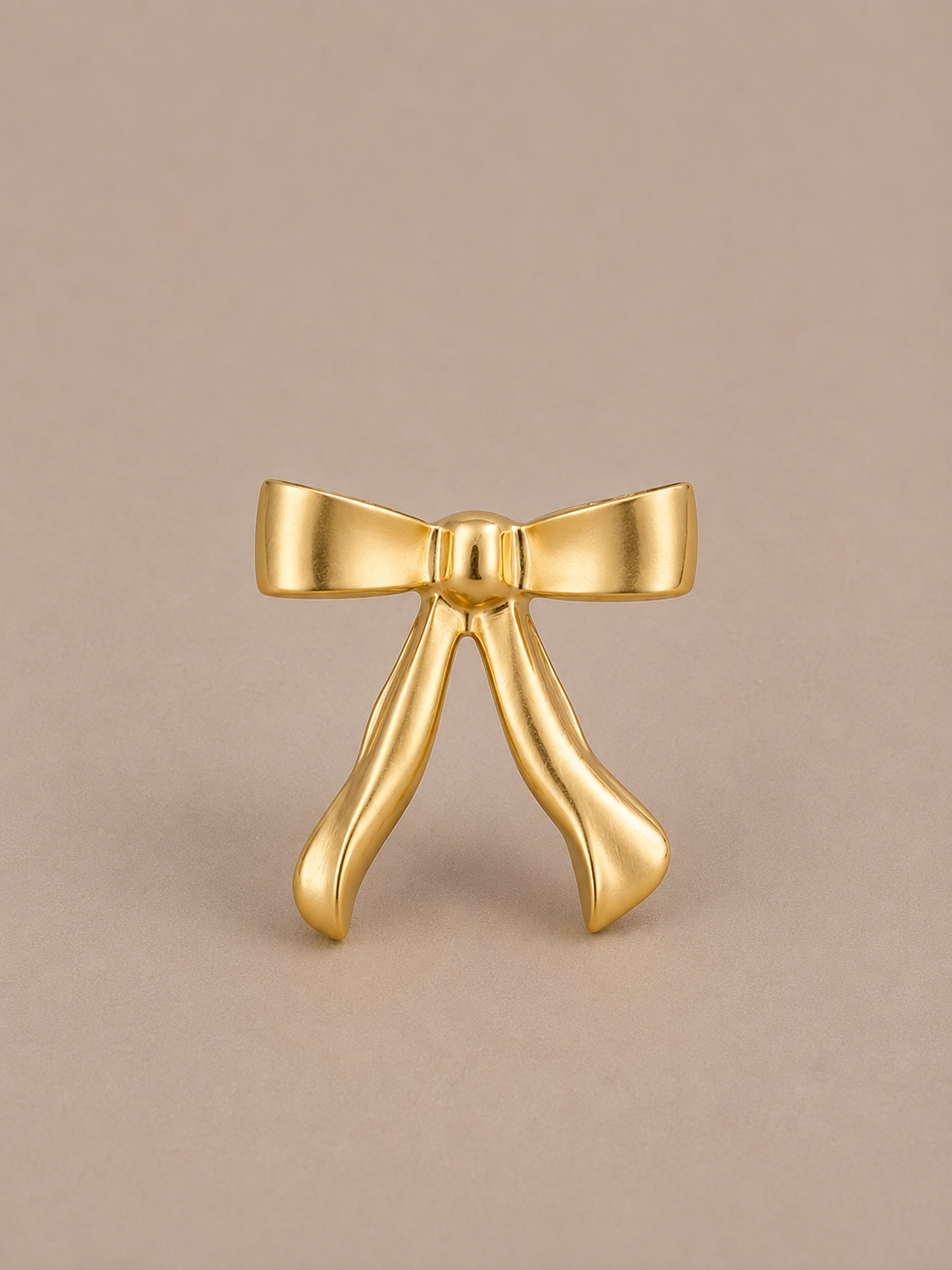 Bow Gold Medallion