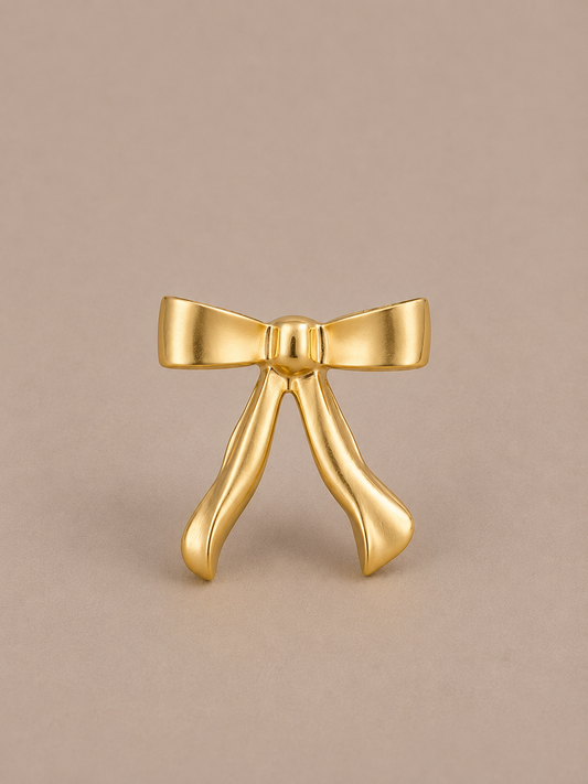 Bow Gold Medallion