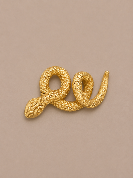 Serpentine Medallion