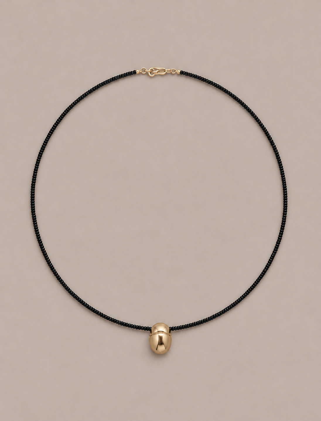 Scarabeus Black Onyx Choker