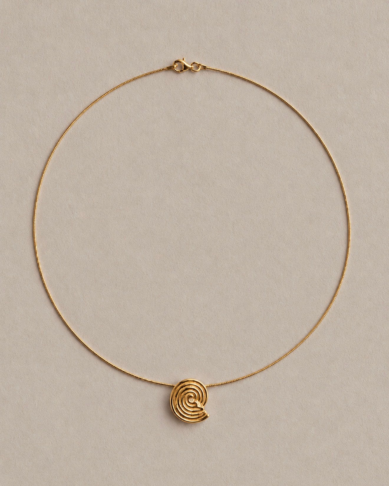 Ithell Silver Collier