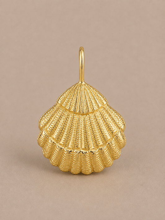 Nora Shell Medallion