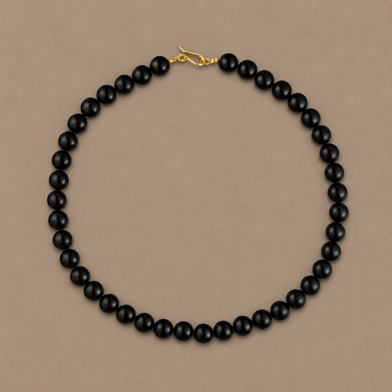 Coil Onyx Gold Choker