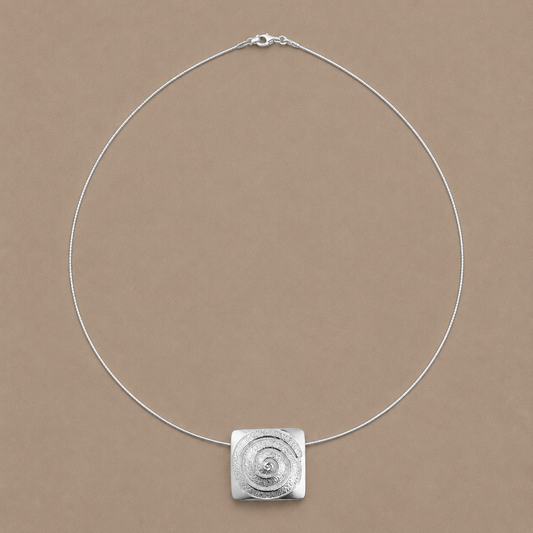 Keilowa Silver Collier