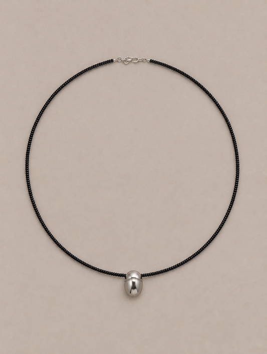 Scarabeus Black Onyx Choker