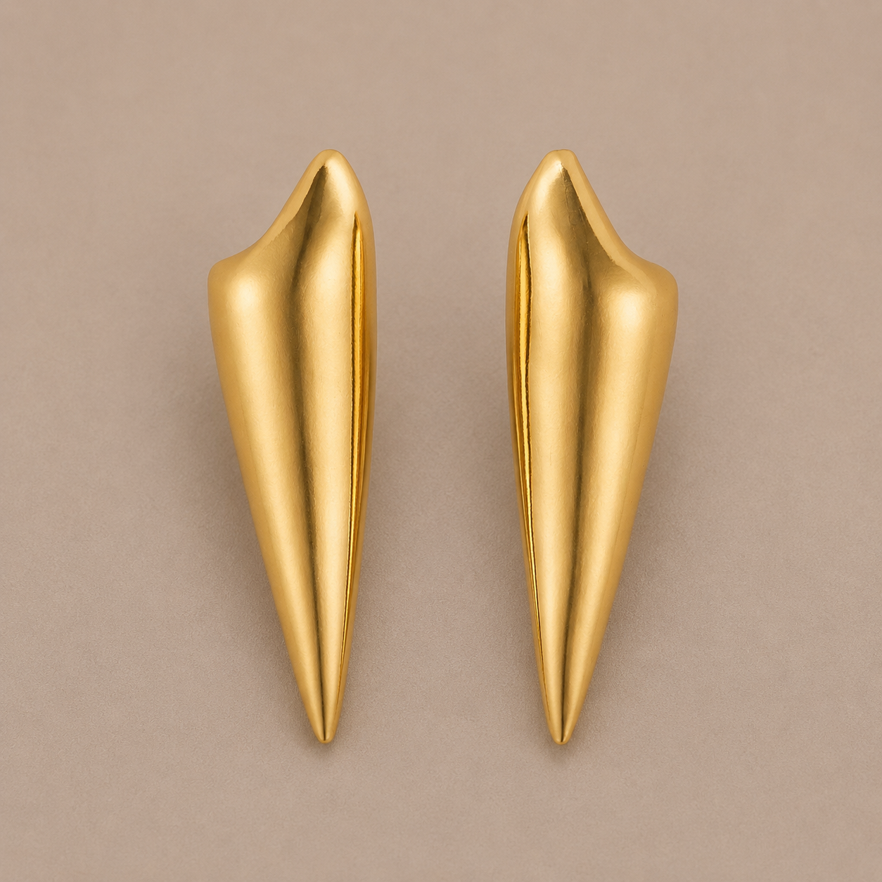 Julia I Gold Earring