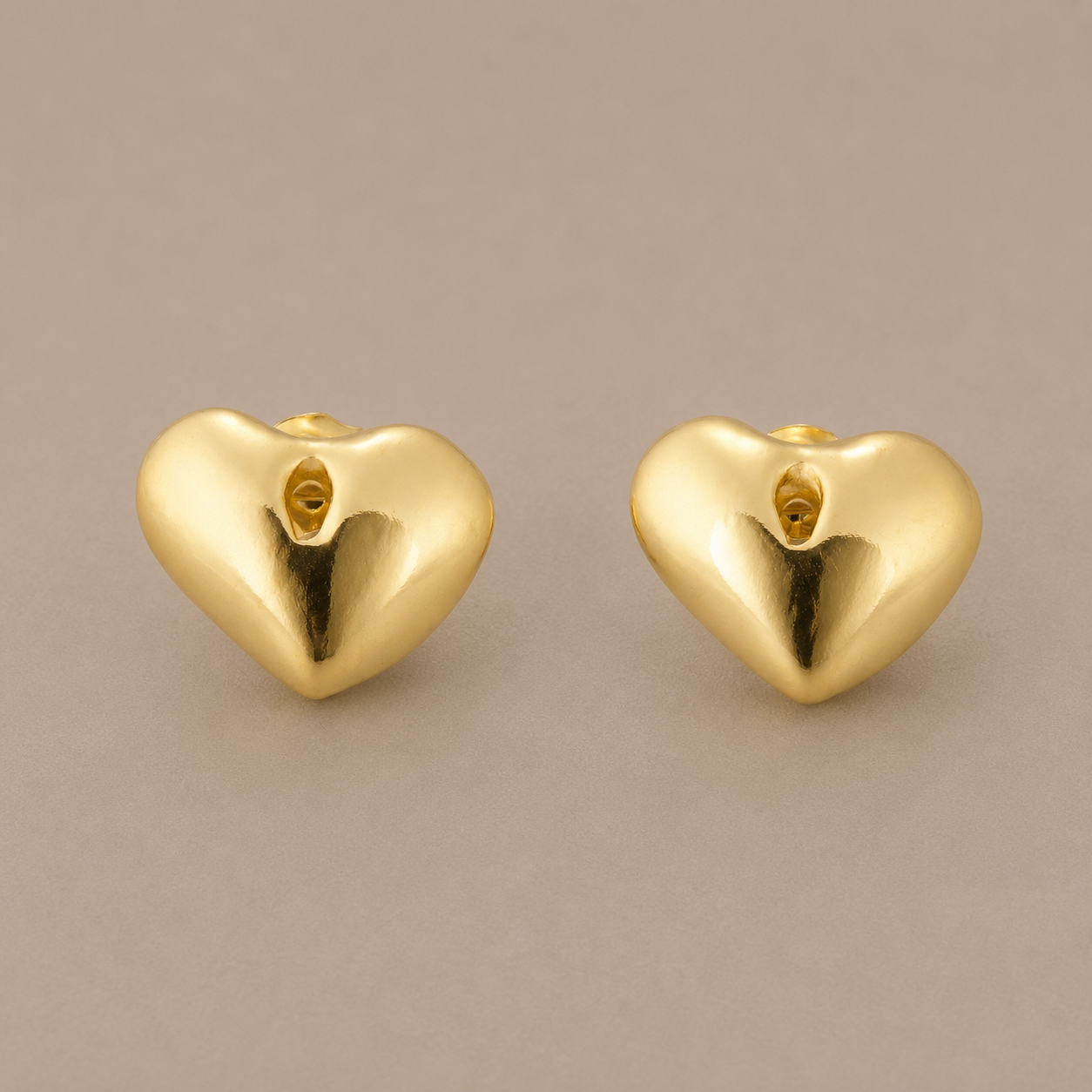 Le Coeur Gold Earrings