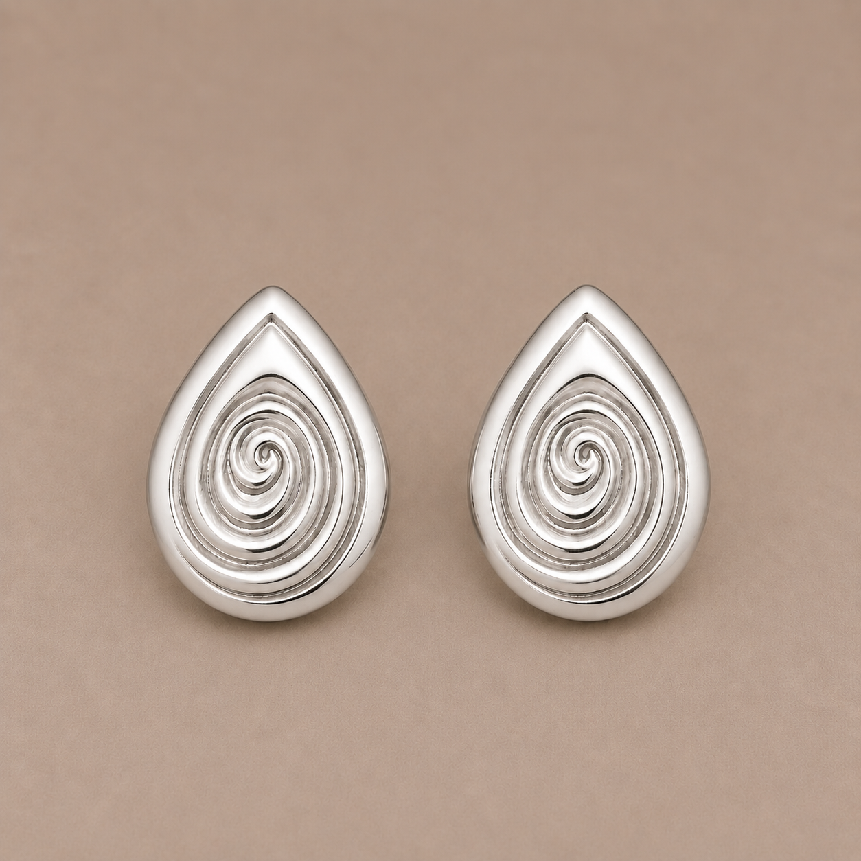 Escargot Silver Earrings