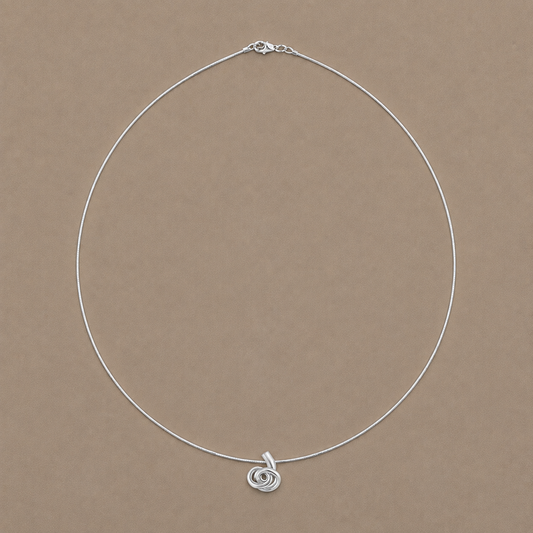 Knot Silver Collier
