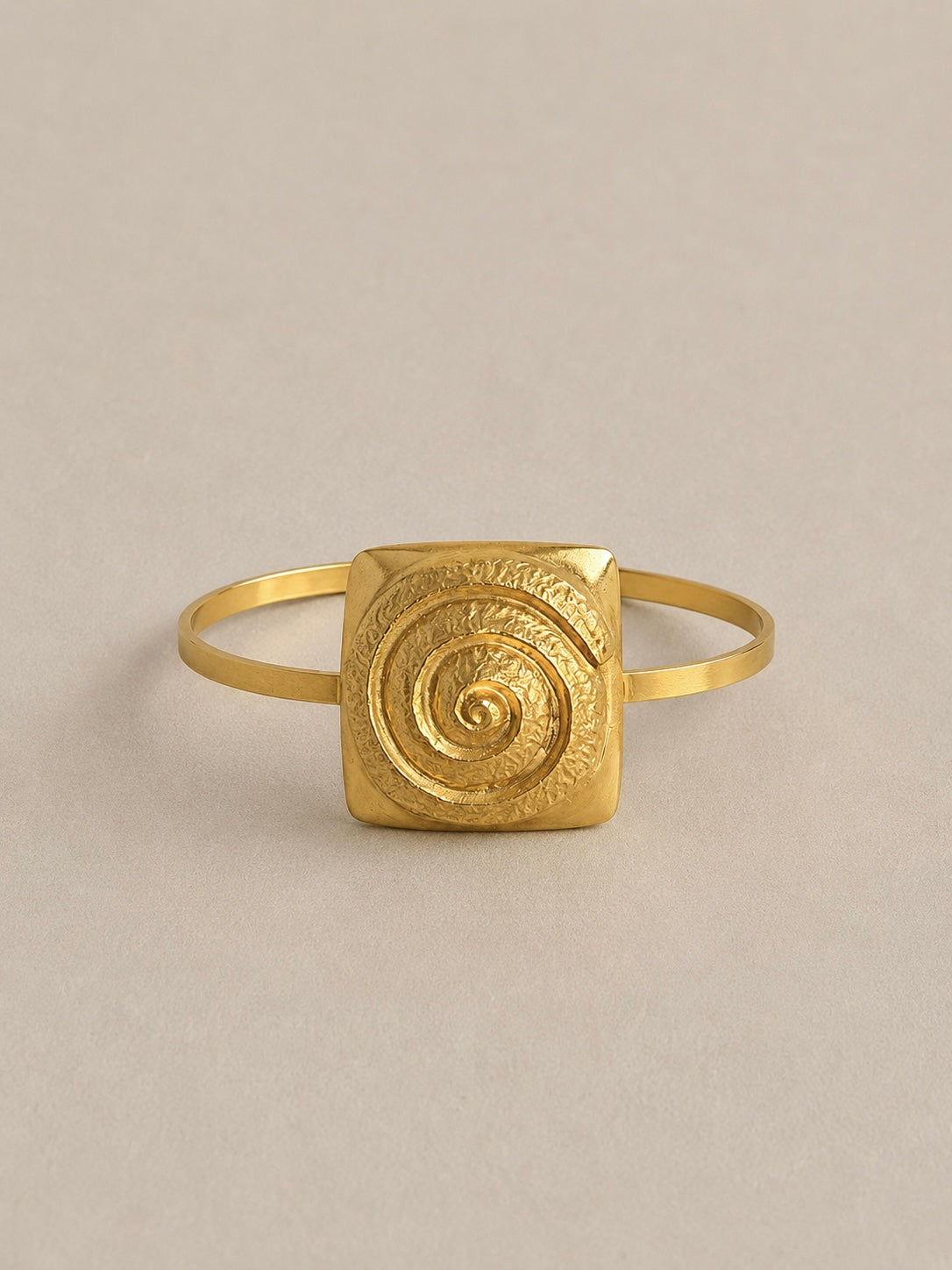 Keilowa Gold Bracelet