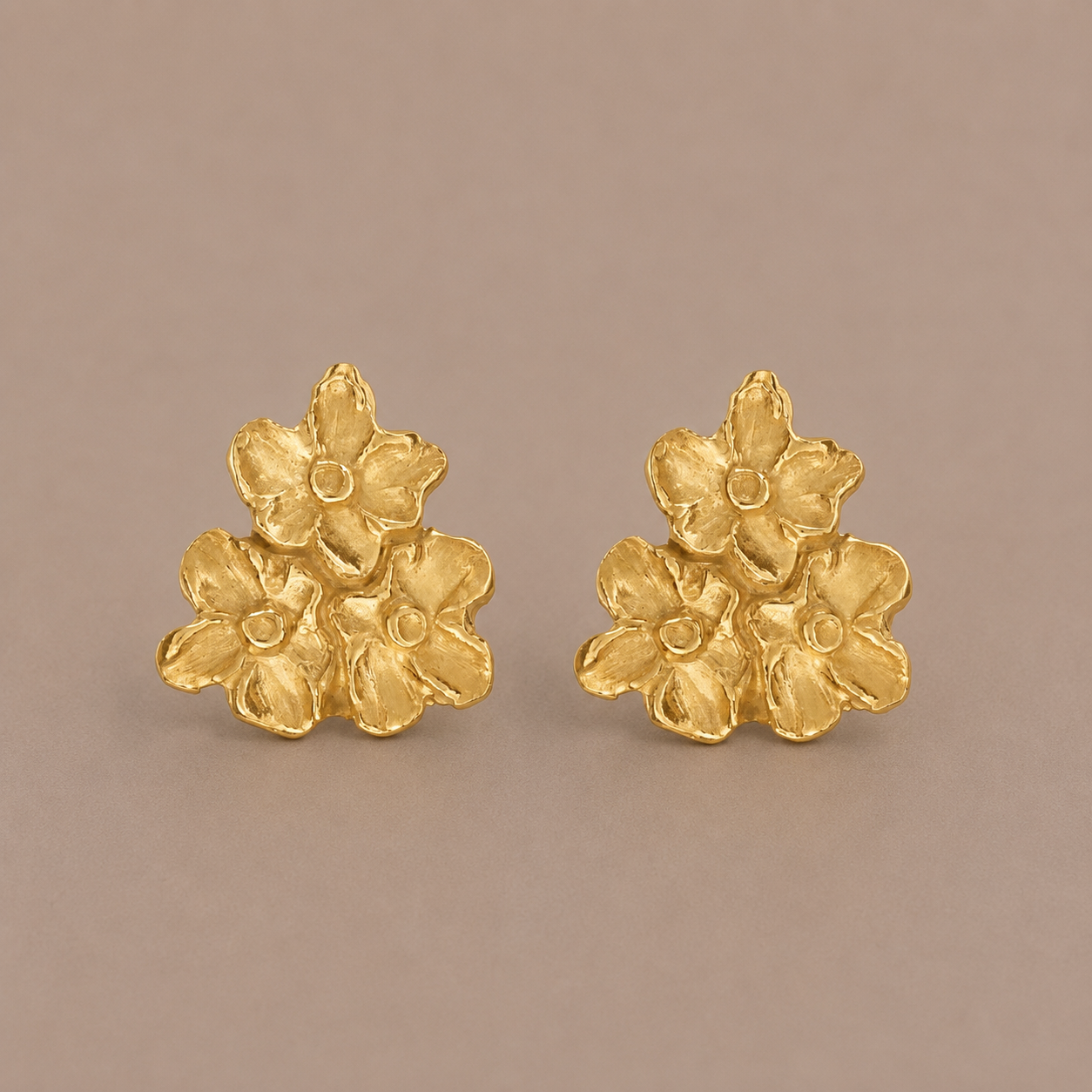 Red Hills Stud Earrings