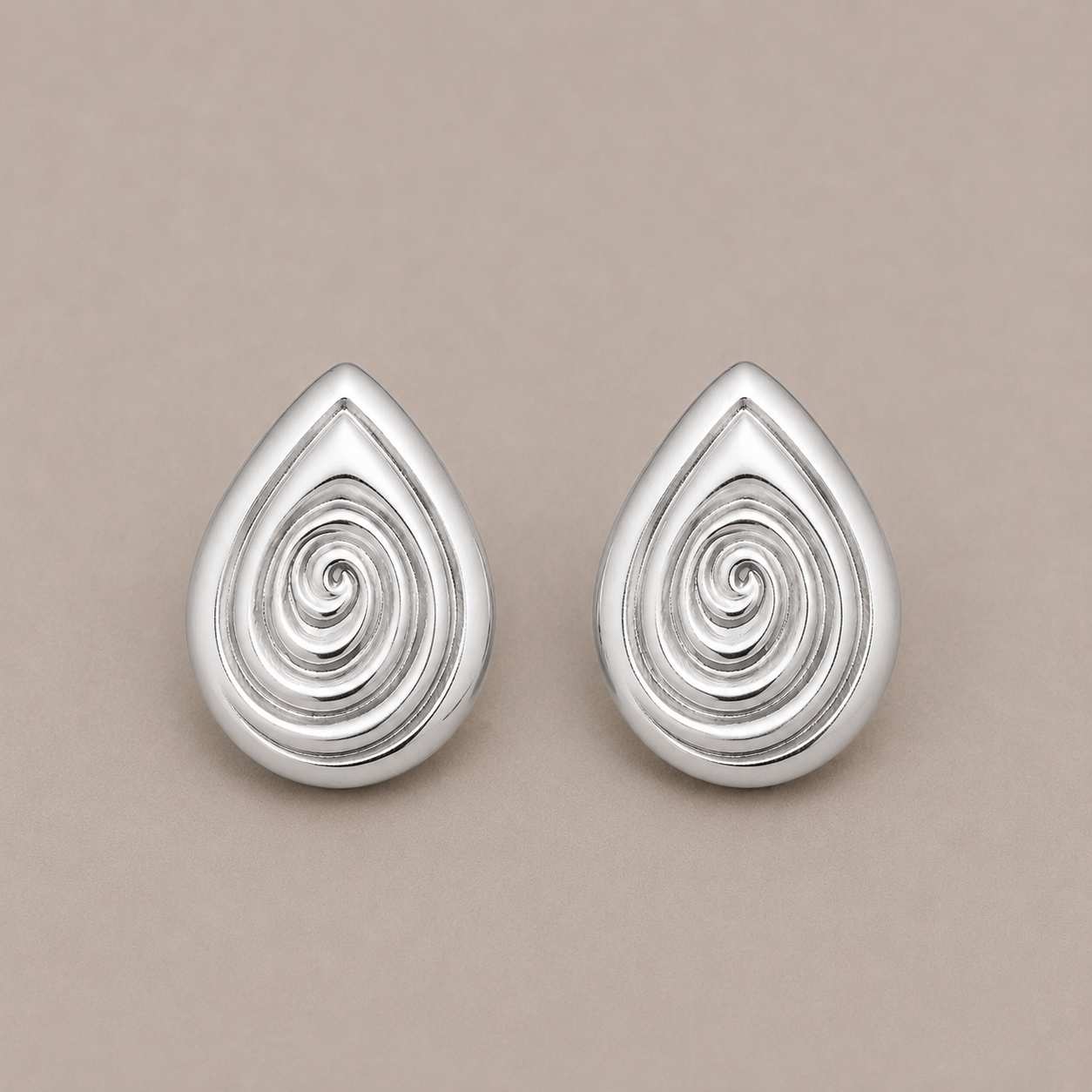 Escargot Silver Earrings