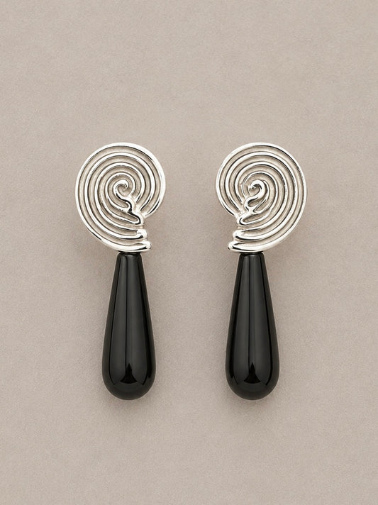 Ithel Silver Onyx Earrings