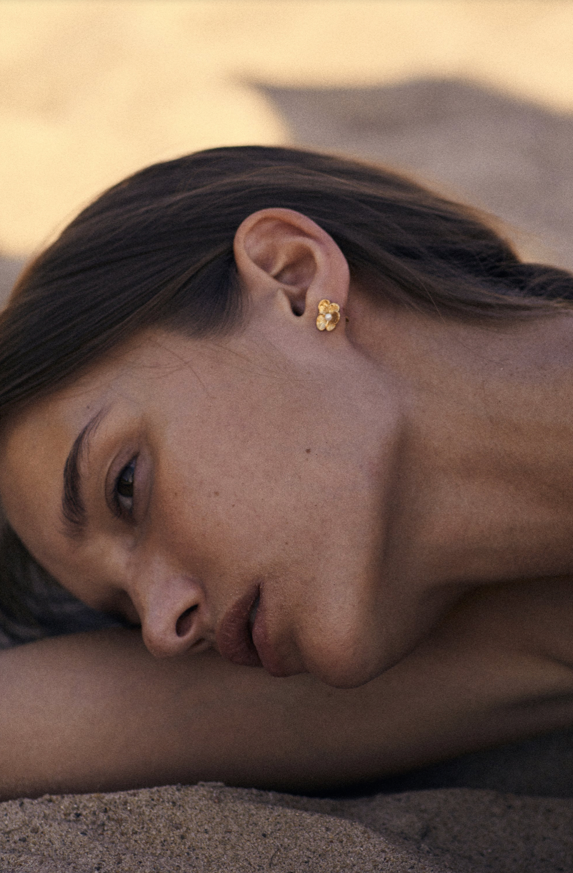 Pansy Stus Earrings