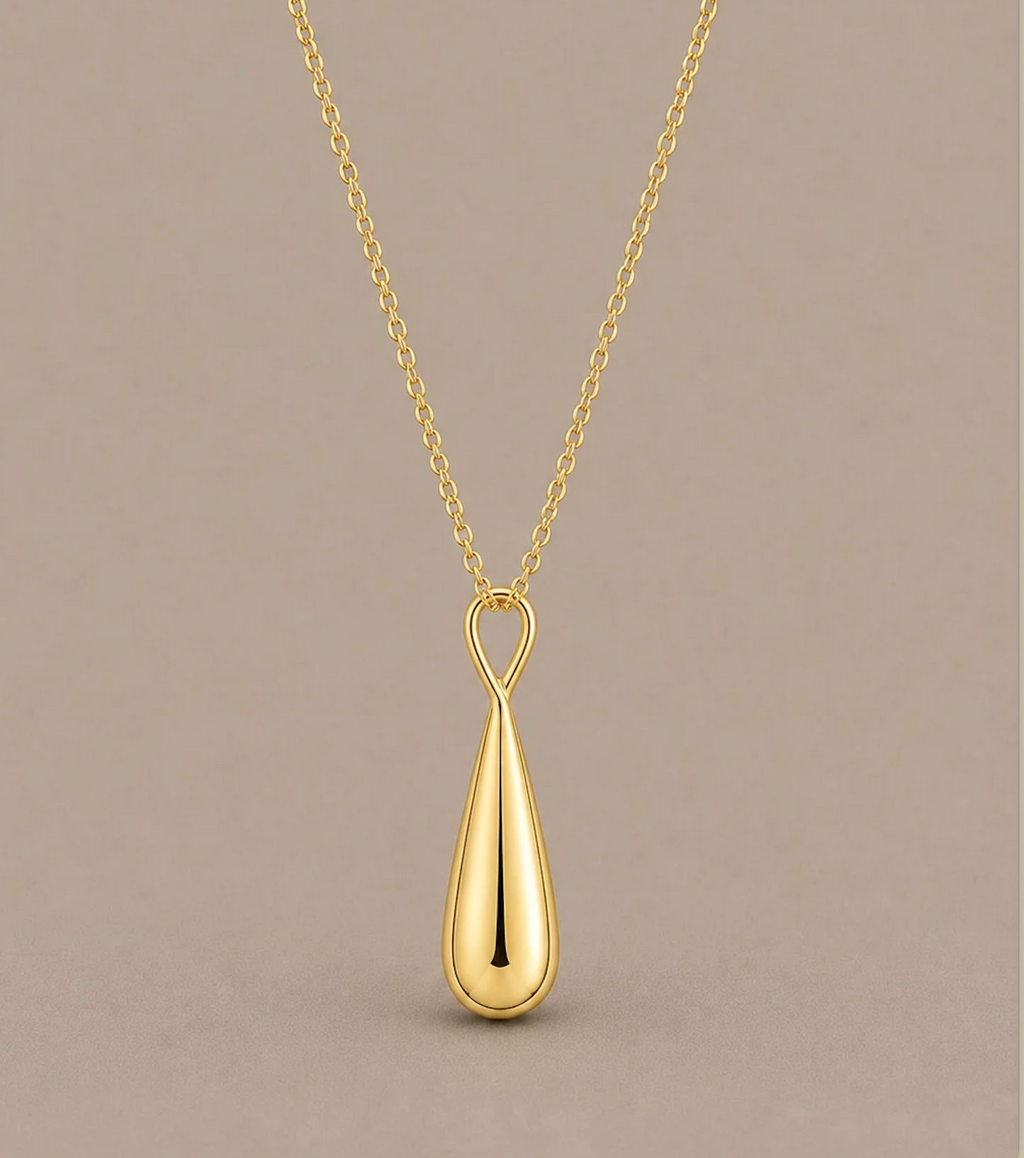 Vand Gold Necklace