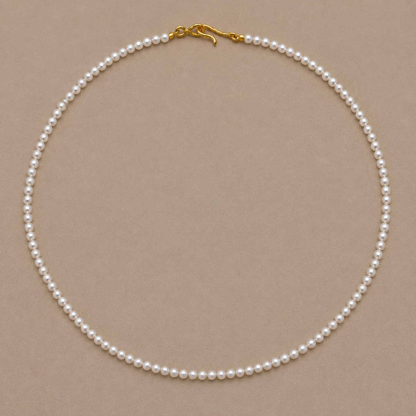 The Swan Pearl Choker