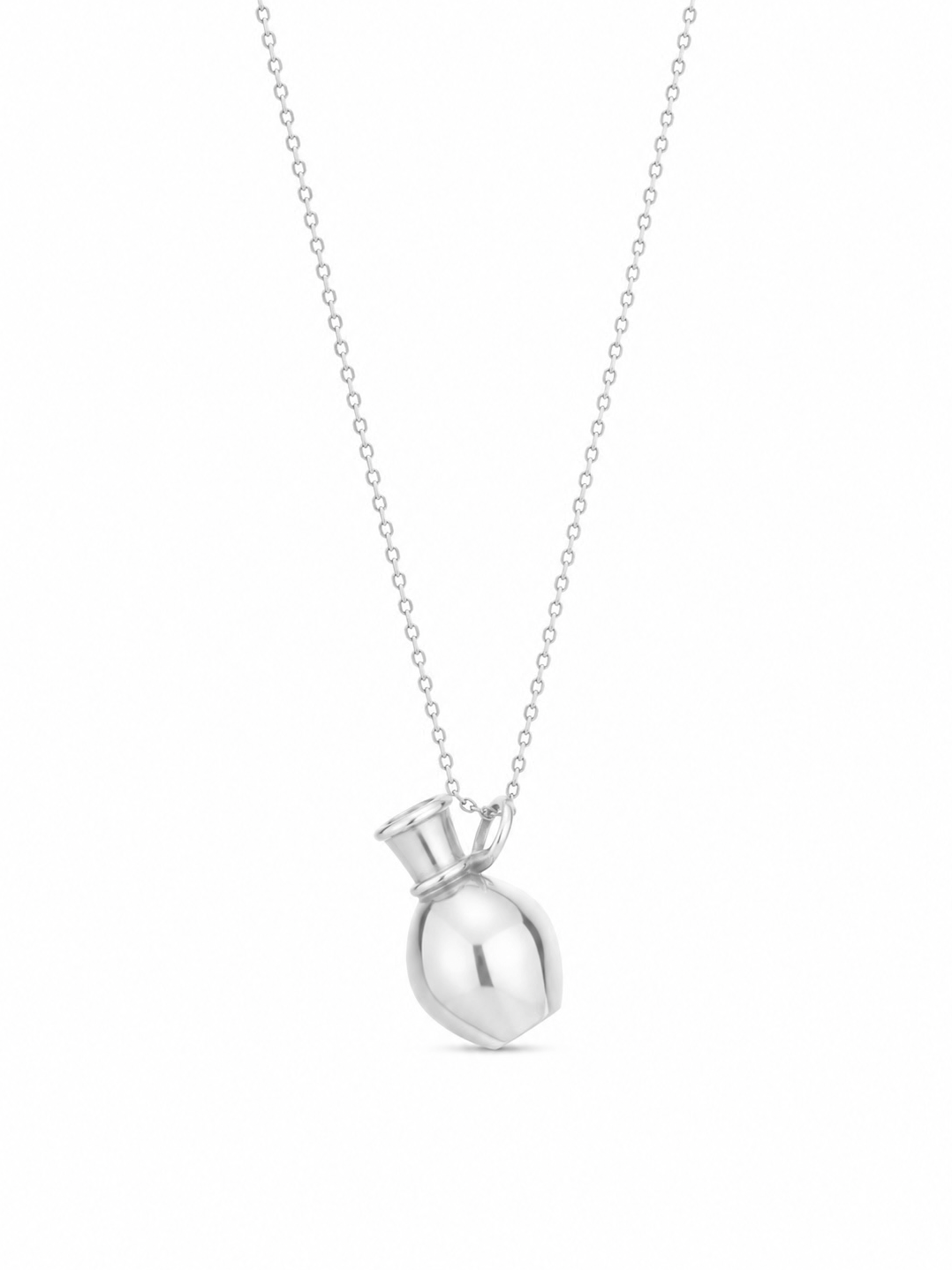 Kande Silver Necklace
