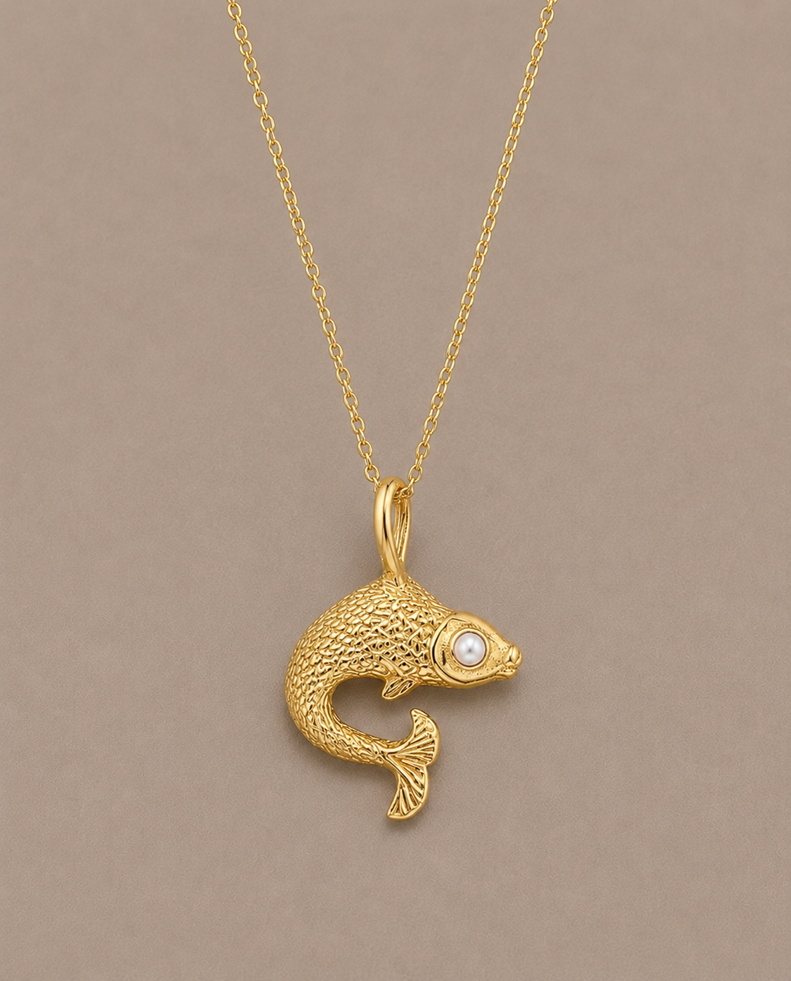 Pesce Necklace