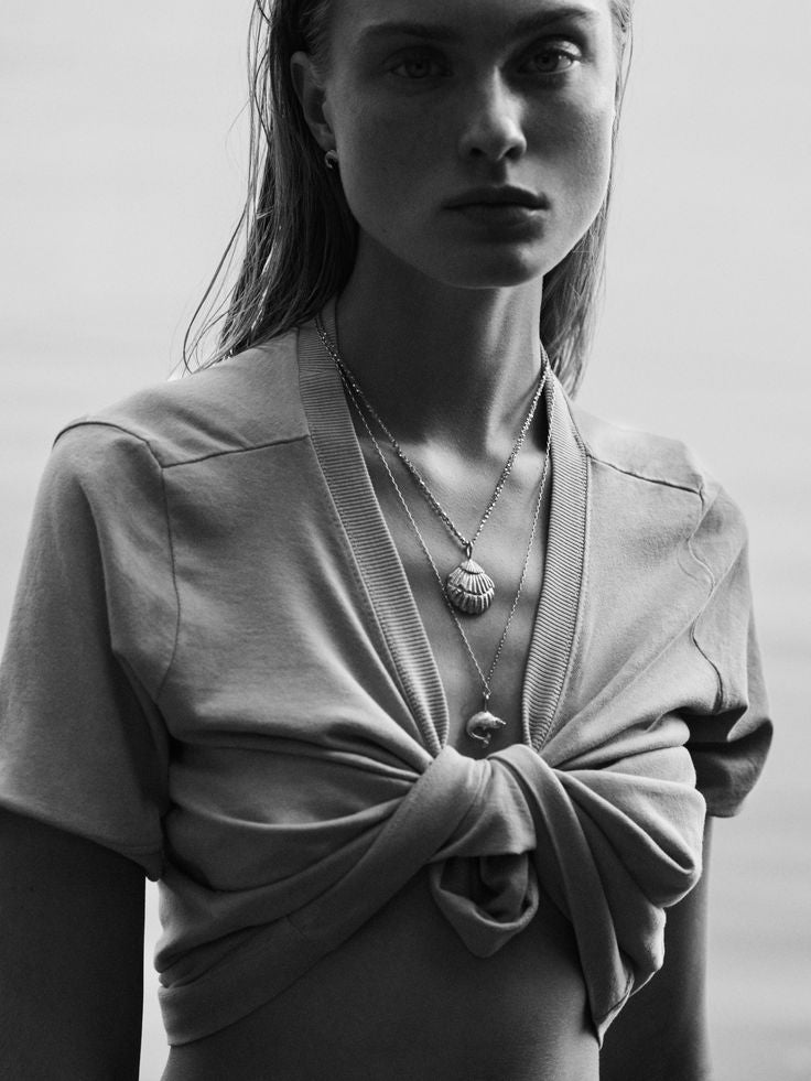 Nora Shell Medallion