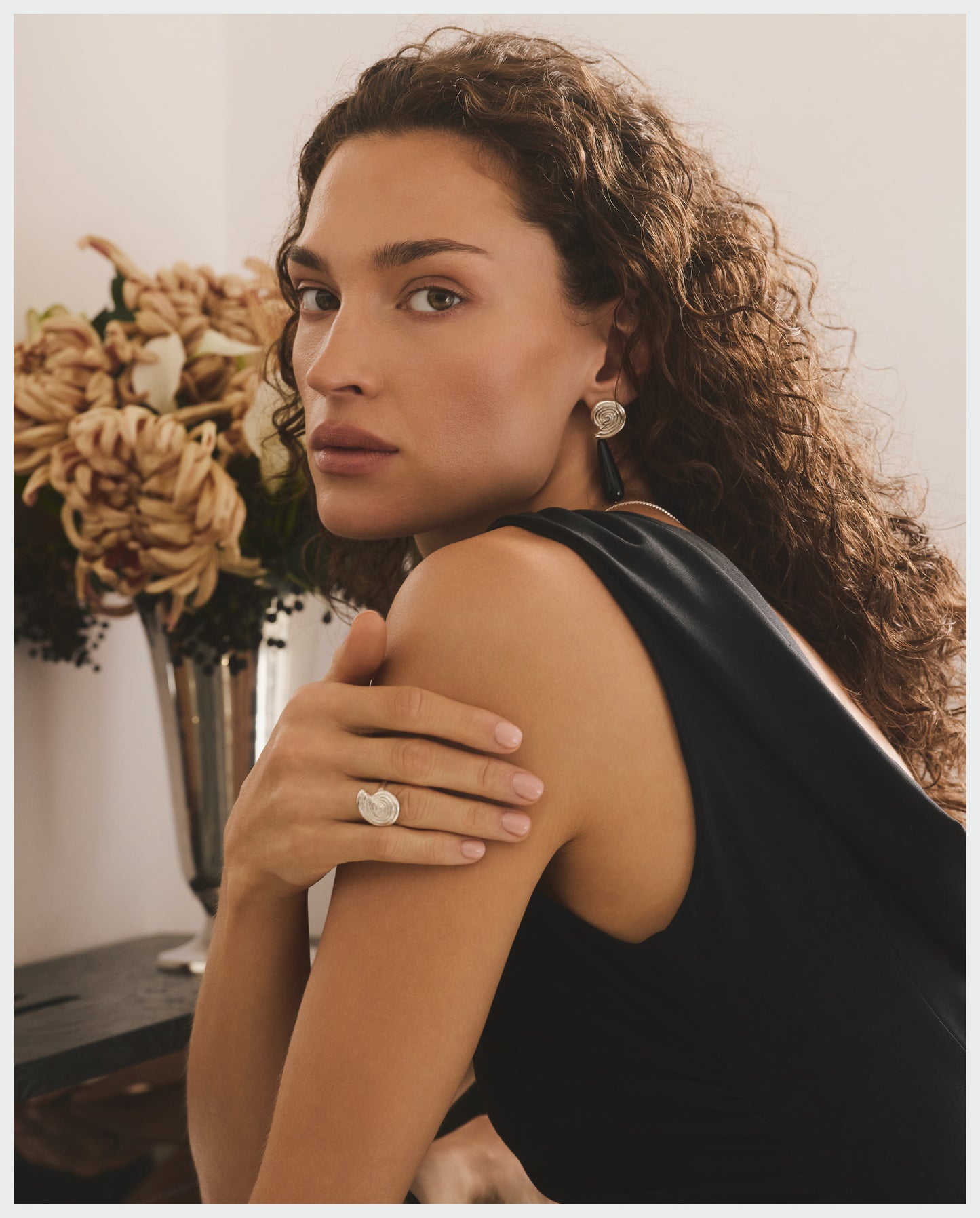 Ithel Silver Onyx Earrings