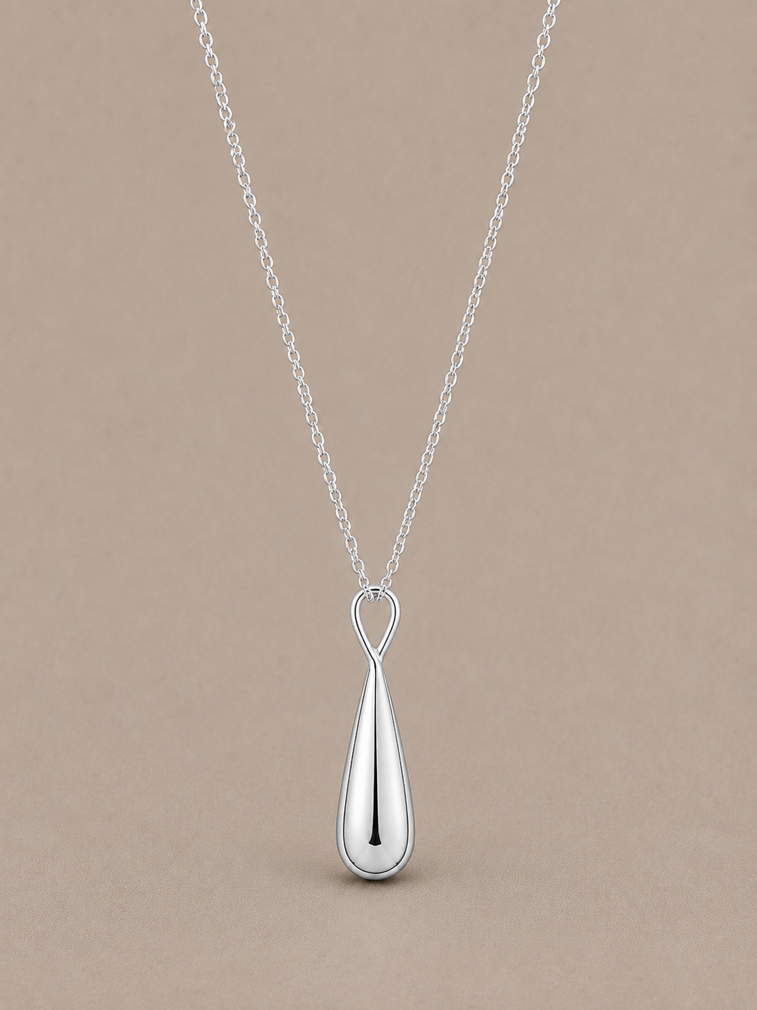 Vand Silver Necklace