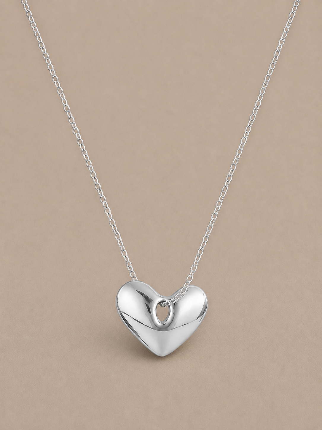 Le Coeur Silver Necklace