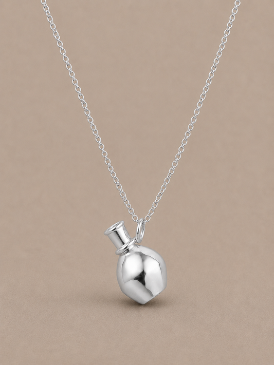 Kande Silver Necklace